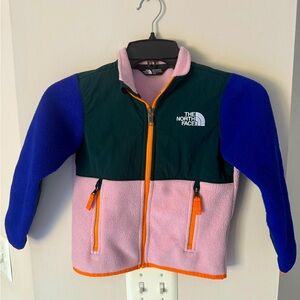 Kids 5T North Face fleece jacket